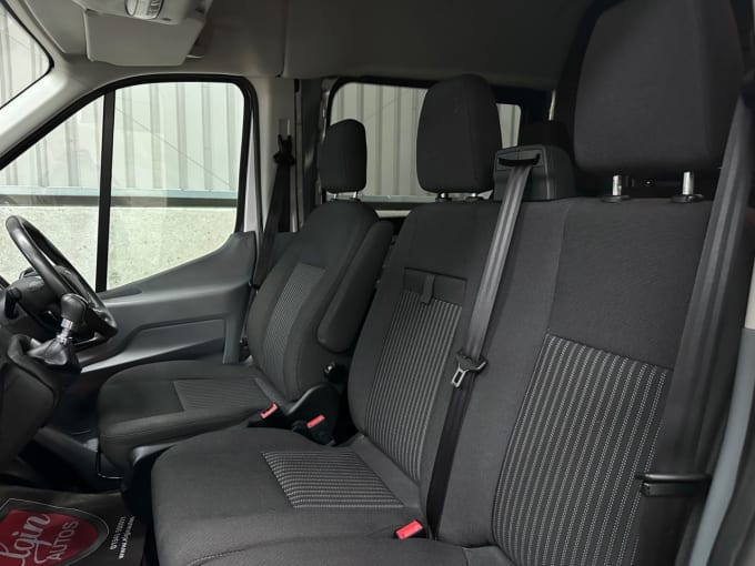 2025 Ford Transit