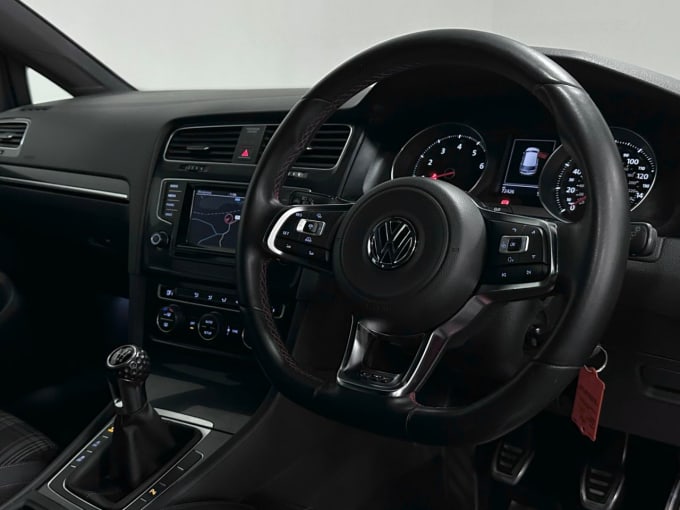 2025 Volkswagen Golf