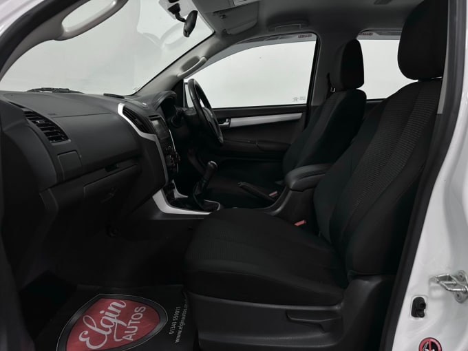 2025 Isuzu D-max
