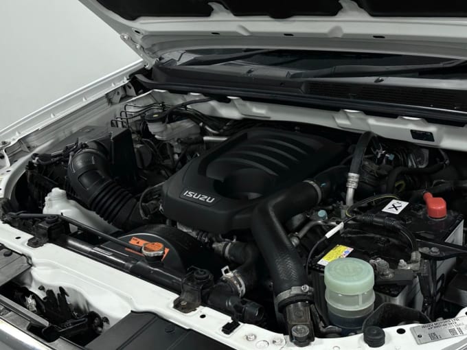 2025 Isuzu D-max
