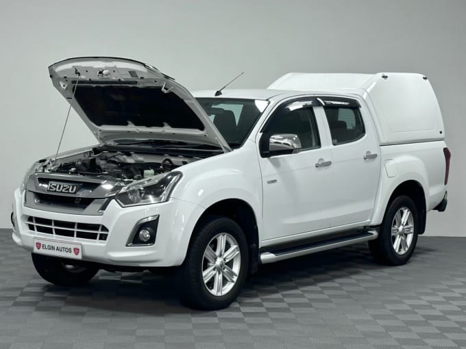 2025 Isuzu D-max