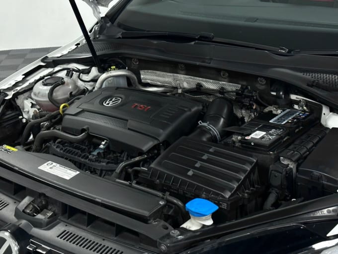 2025 Volkswagen Golf