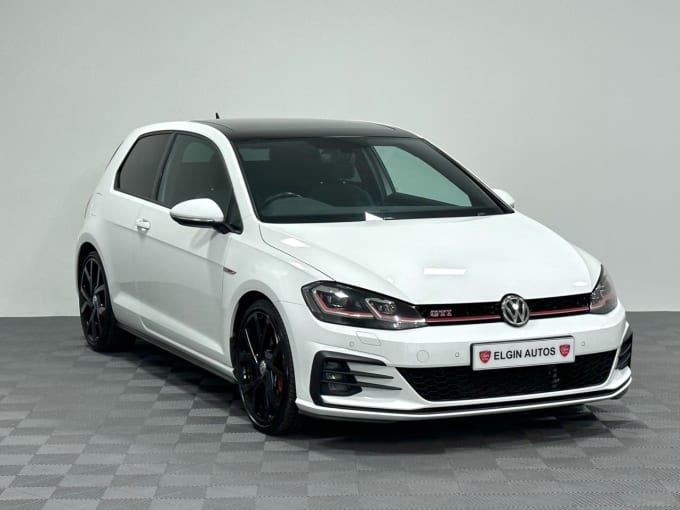 2025 Volkswagen Golf