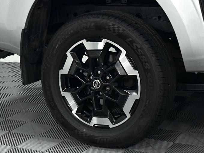 2025 Nissan Navara