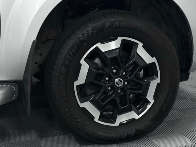 2025 Nissan Navara