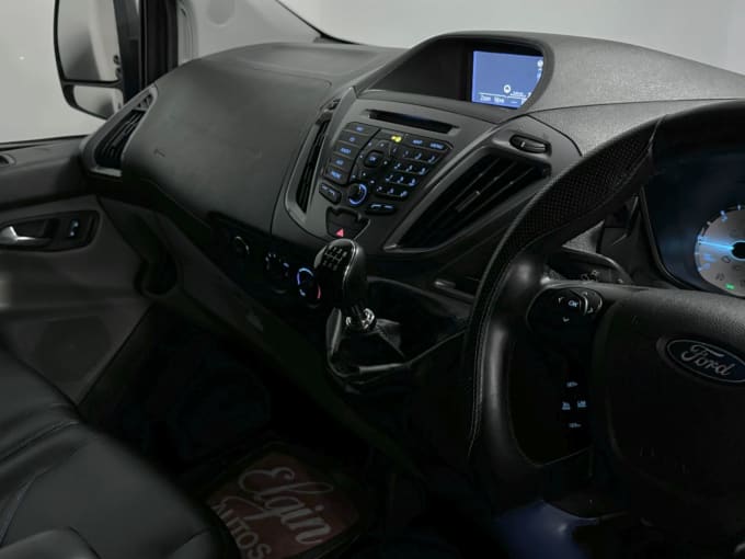 2025 Ford Transit Custom