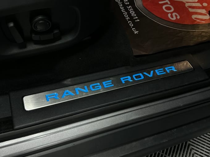 2025 Land Rover Range Rover Evoque