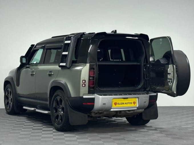 2025 Land Rover Defender 110