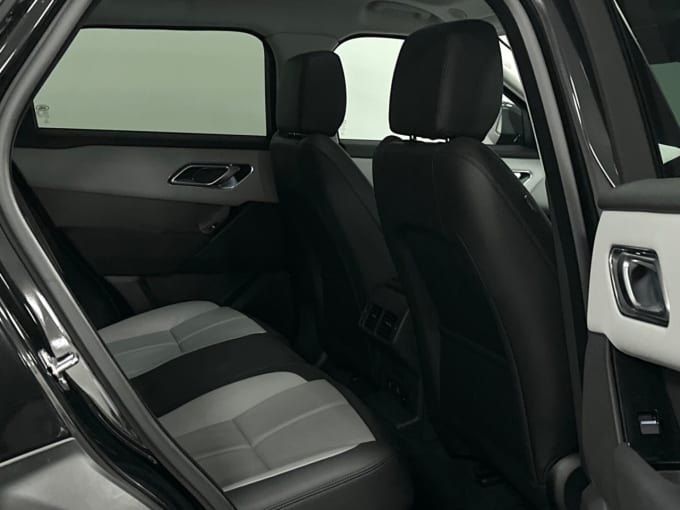 2025 Land Rover Range Rover Velar