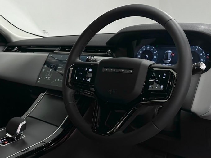 2025 Land Rover Range Rover Velar