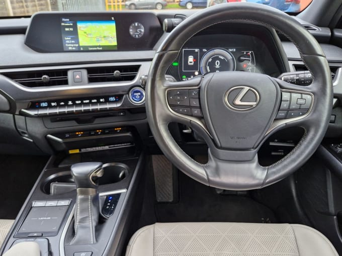 2025 Lexus Ux