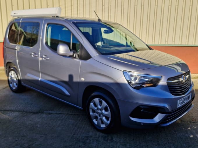 2025 Vauxhall Combo Life