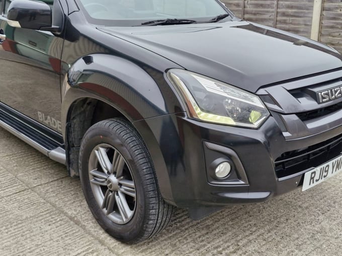 2025 Isuzu D-max