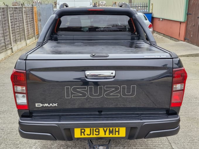 2025 Isuzu D-max