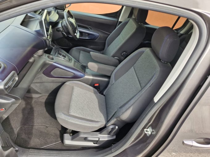 2025 Peugeot E-rifter