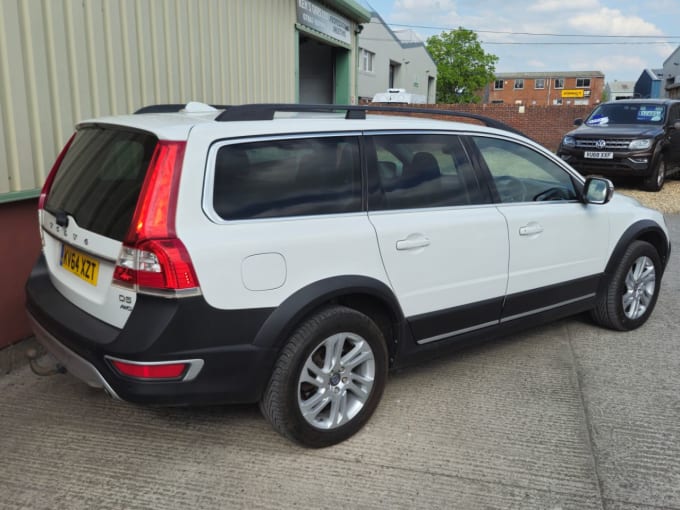 2025 Volvo Xc70
