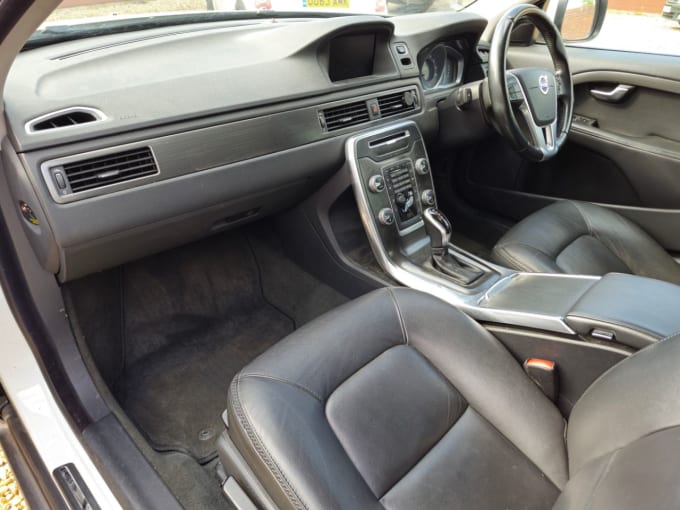 2025 Volvo Xc70
