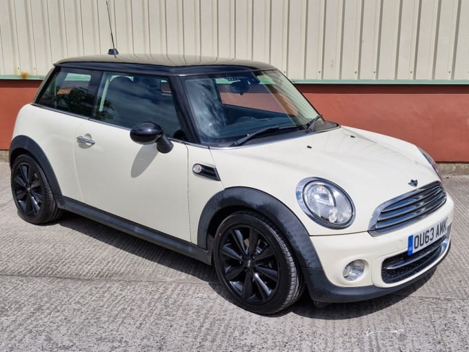 2025 Mini Hatch