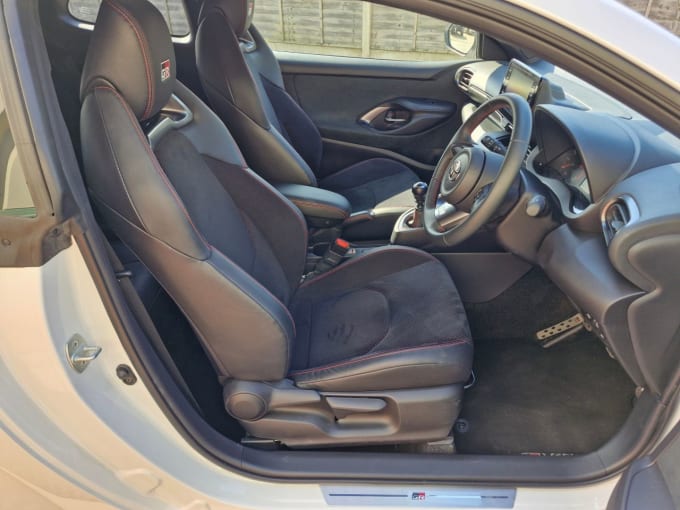 2025 Toyota Yaris
