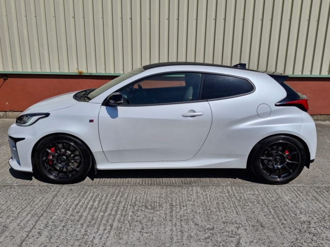 2025 Toyota Yaris