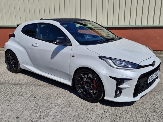 2025 Toyota Yaris