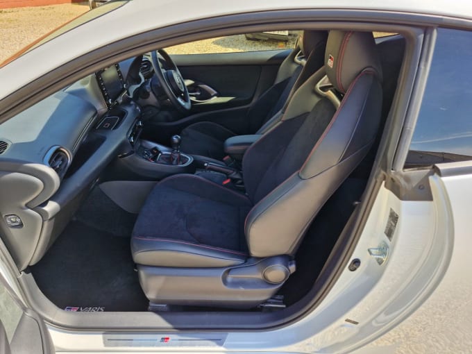 2025 Toyota Yaris