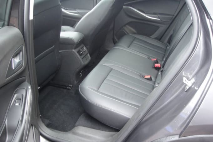 2025 Vauxhall Grandland X