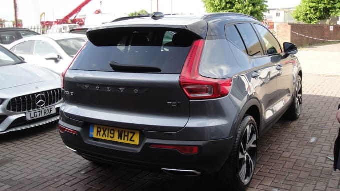 2019 Volvo Xc40