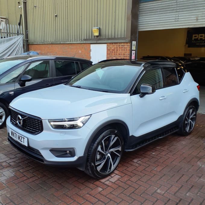 2021 Volvo Xc40