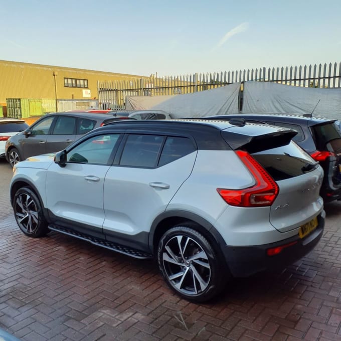 2021 Volvo Xc40