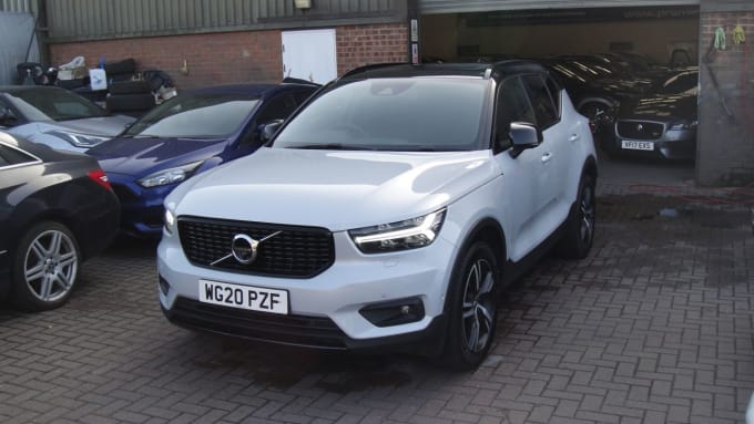 2020 Volvo Xc40