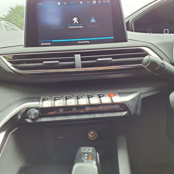 2020 Peugeot 3008