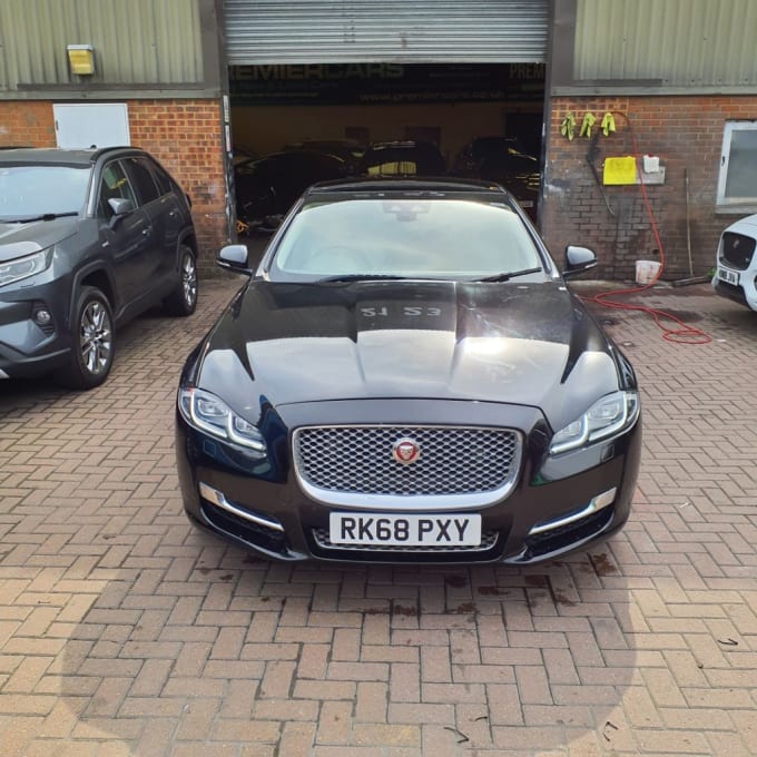 2025 Jaguar Xj