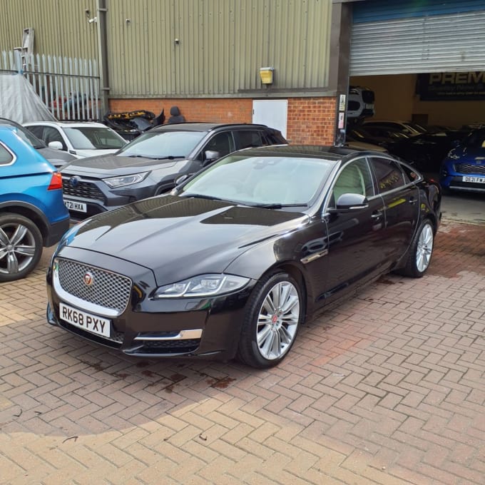 2025 Jaguar Xj