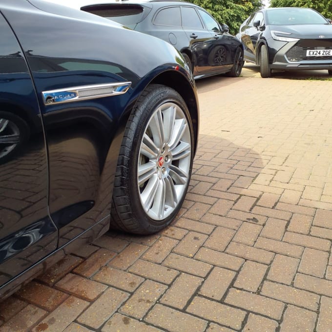 2025 Jaguar Xj