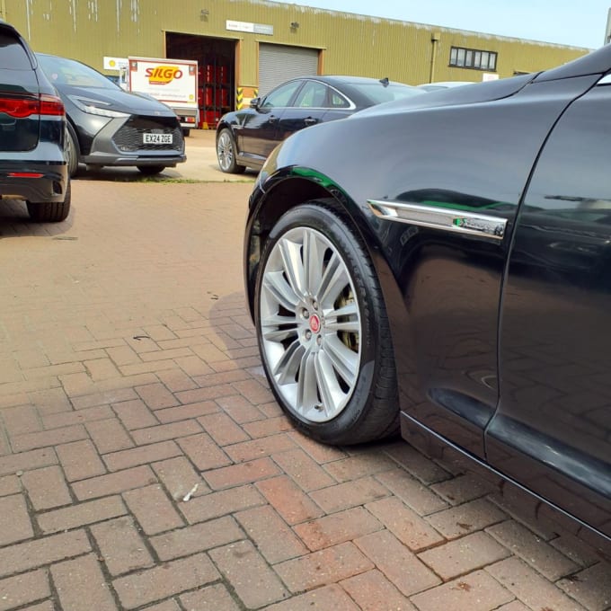 2025 Jaguar Xj
