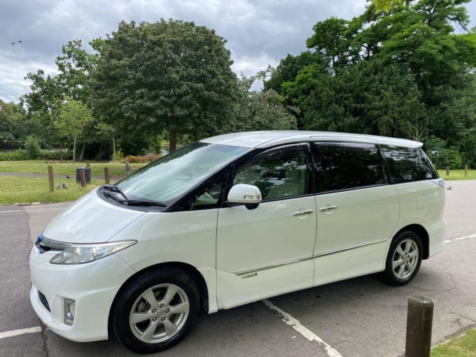 2024 Toyota Estima