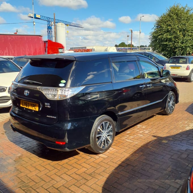 2024 Toyota Estima/previa