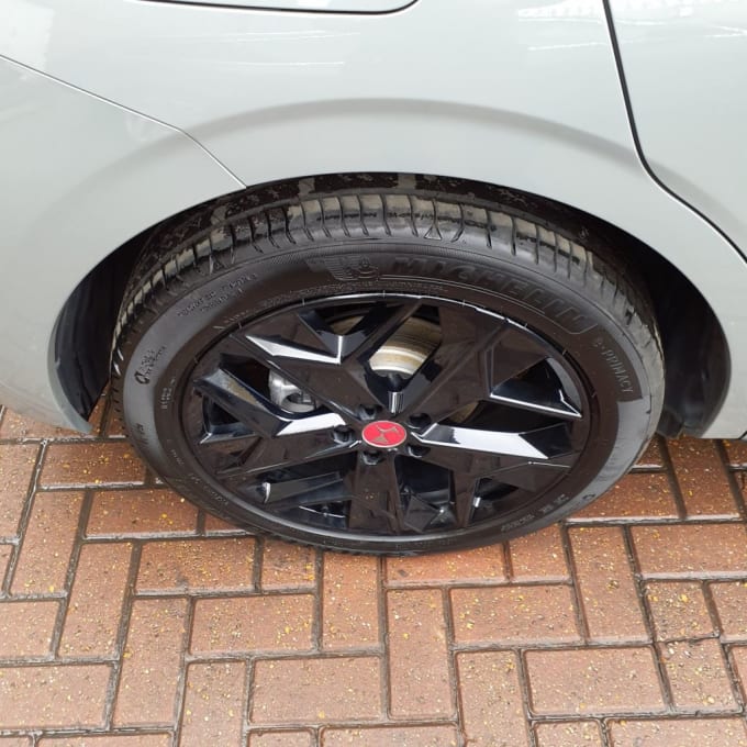 2025 Ds Automobiles Ds 4