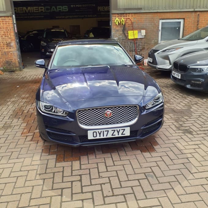 2025 Jaguar Xe