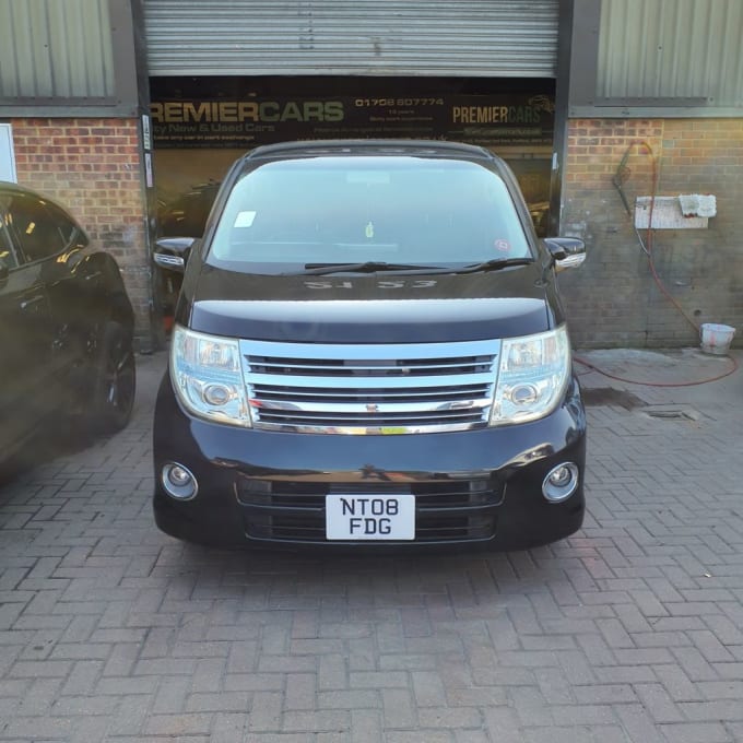 2025 Nissan Elgrand