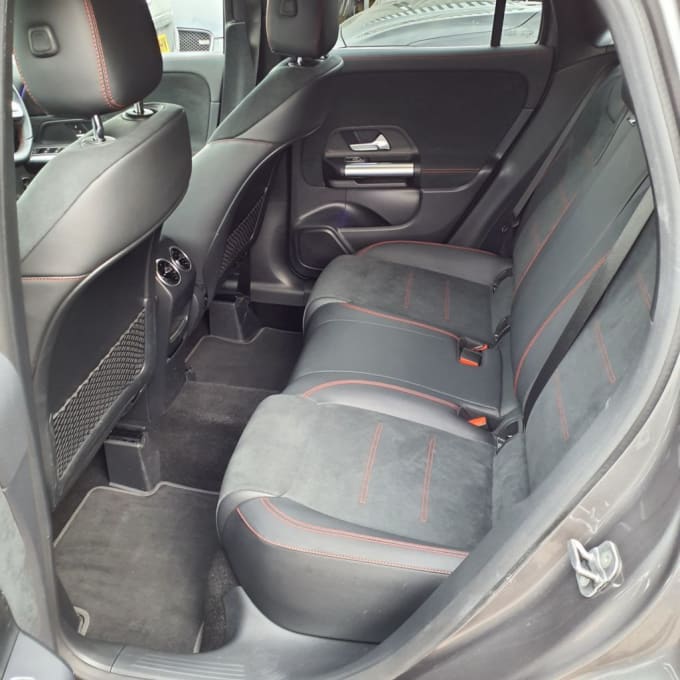 2025 Mercedes-benz Gla