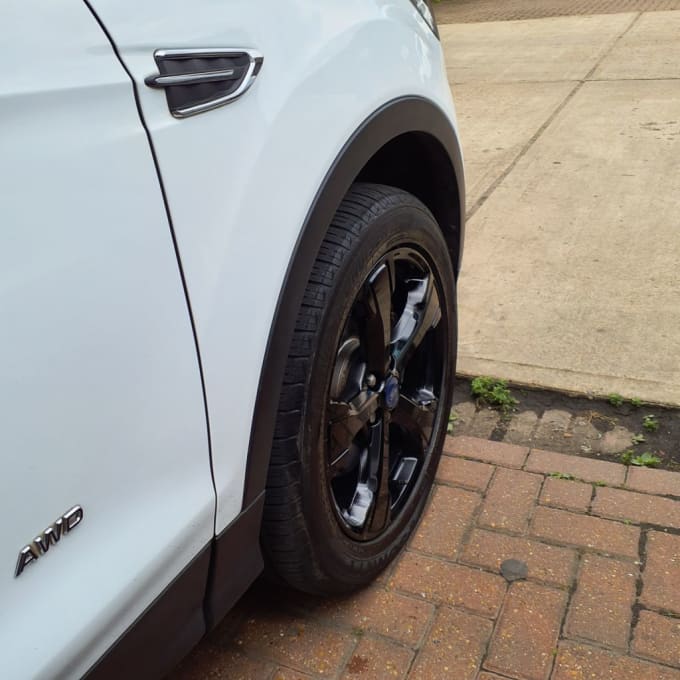 2025 Ford Kuga