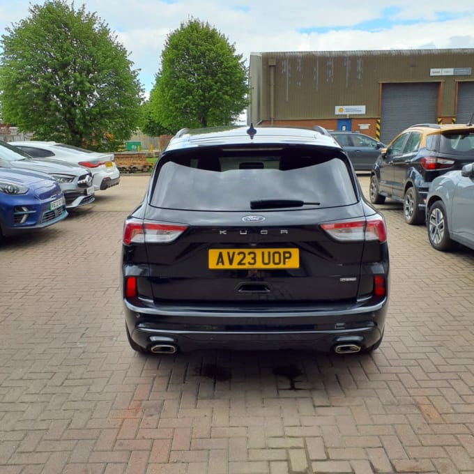 2025 Ford Kuga