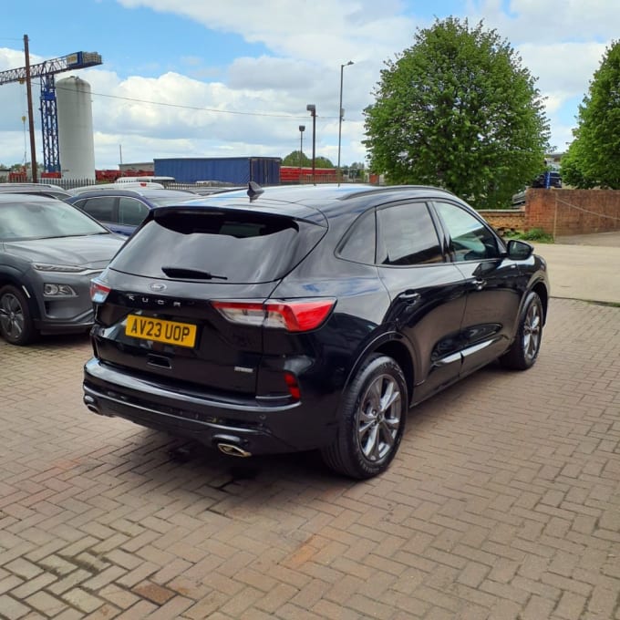 2025 Ford Kuga