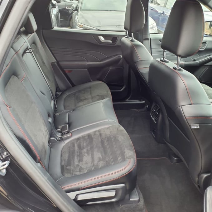 2025 Ford Kuga