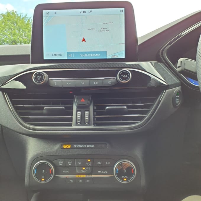 2025 Ford Kuga