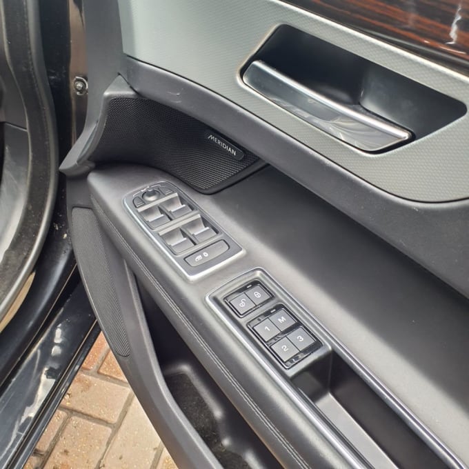 2025 Jaguar Xf