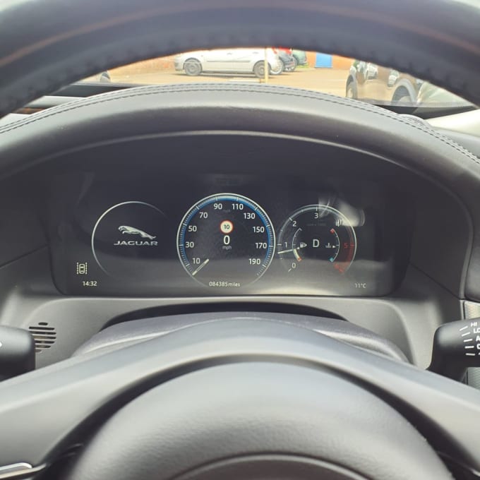 2025 Jaguar Xf