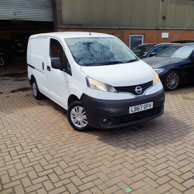 2025 Nissan Nv200